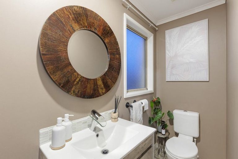 Photo of property in 39 Millennial Way, Orewa, 0931