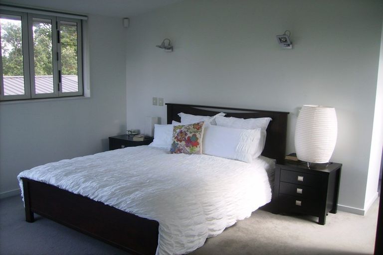 Photo of property in 53 Arapito Road, Titirangi, Auckland, 0604