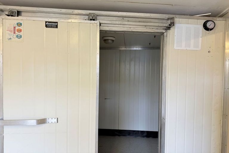 Photo of property in 401 High Street, Rangiora, 7400