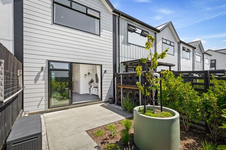 Photo of property in 32 Maramara Road, Whenuapai, Auckland, 0618