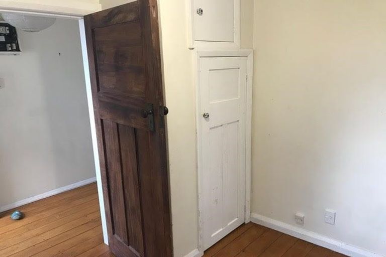 Photo of property in 18 Asquith Terrace, Brooklyn, Wellington, 6021