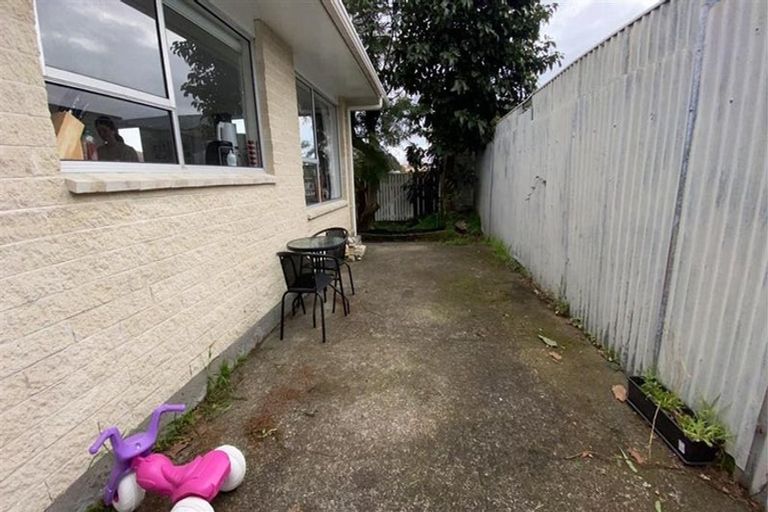 Photo of property in 8 Winiata Place, Otaki, 5512