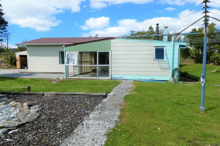 Photo of property in 1 Taupo Terrace, Dobson, Greymouth, 7805