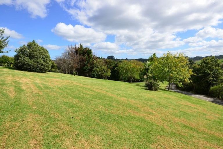 Photo of property in 54 Russell Road, Wainui, Silverdale, 0992