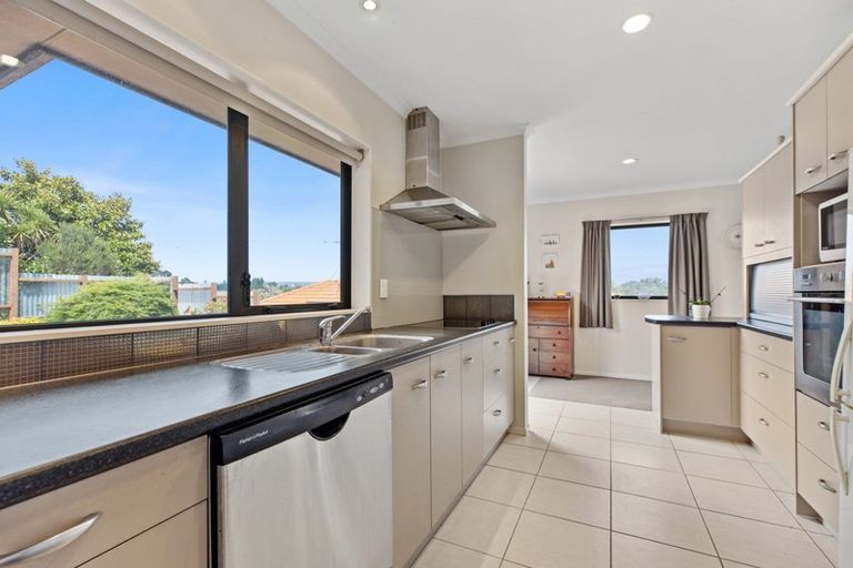 Photo of property in 132 Poike Road, Hairini, Tauranga, 3112