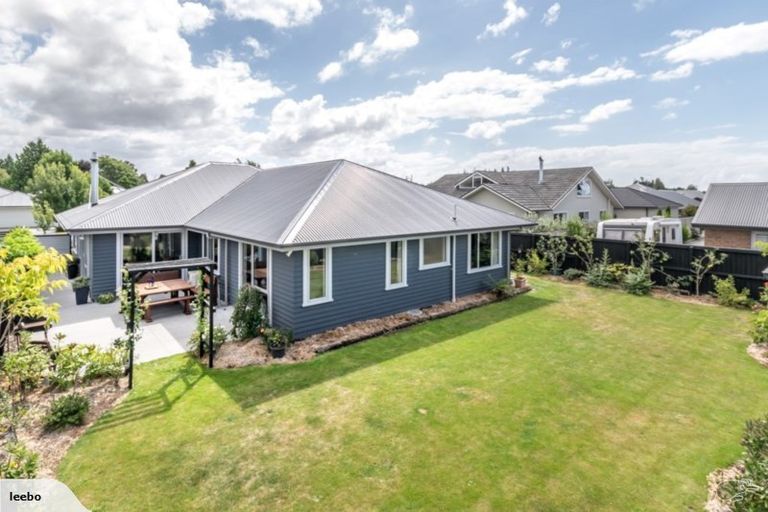Photo of property in 4 Franklin Drive, Rangiora, 7400