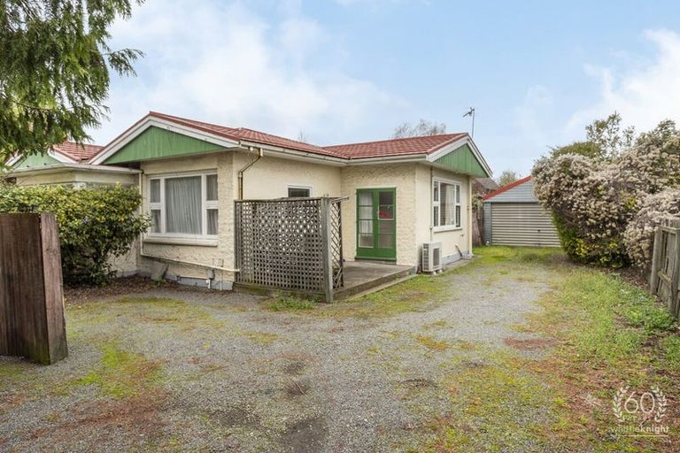 Photo of property in 291 Riccarton Road, Upper Riccarton, Christchurch, 8041