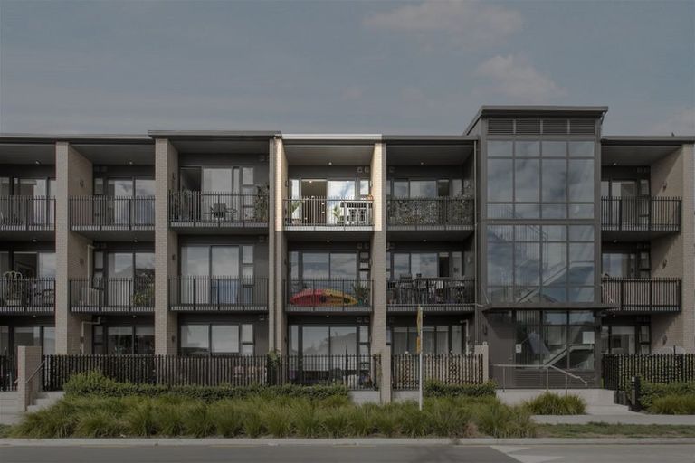 Photo of property in 205/38d Fraser Avenue, Northcote, Auckland, 0627