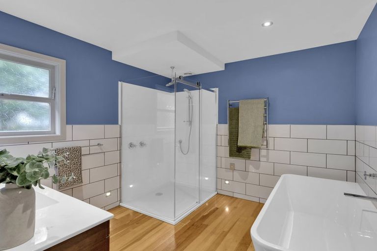 Photo of property in 8 Braid Road, St Andrews, Hamilton, 3200