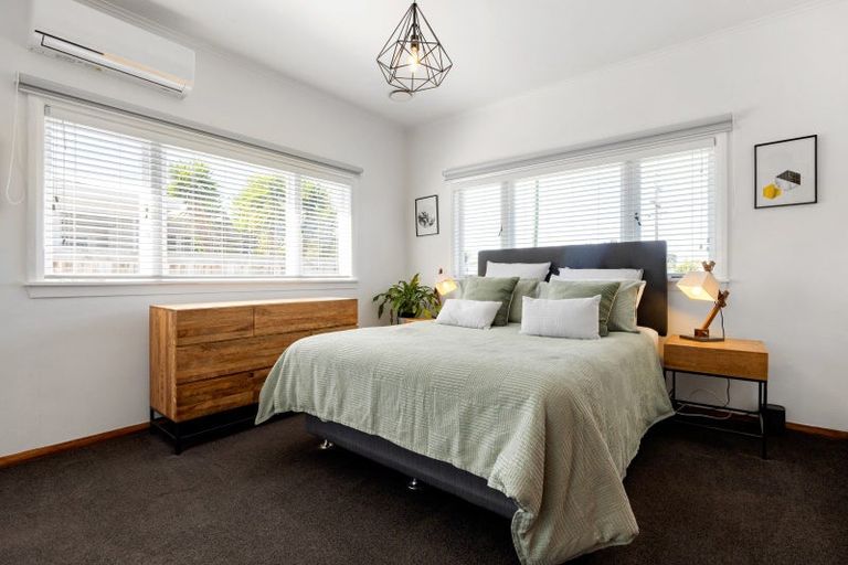 Photo of property in 14 Winter Street, Fairfield, Hamilton, 3214