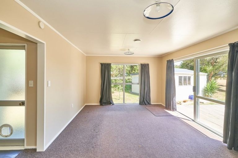 Photo of property in 97 Benmore Avenue, Cloverlea, Palmerston North, 4412