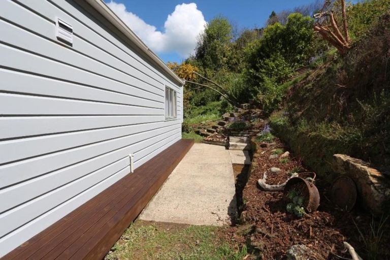 Photo of property in 37 Harbour Terrace, Careys Bay, Port Chalmers, 9023