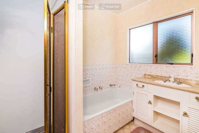 Photo of property in 2/15 Hilden Place, Hilltop, Taupo, 3330