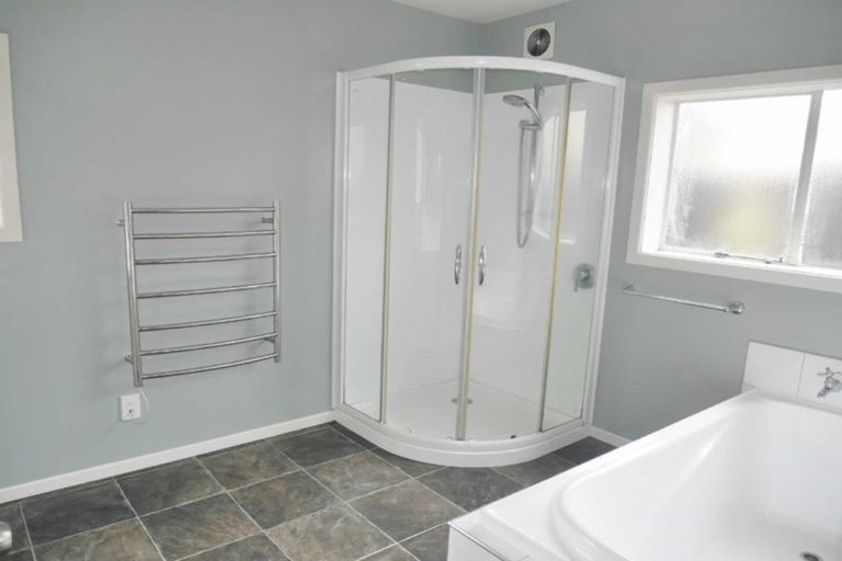 Photo of property in 34 Cadogan Street, Sydenham, Christchurch, 8023