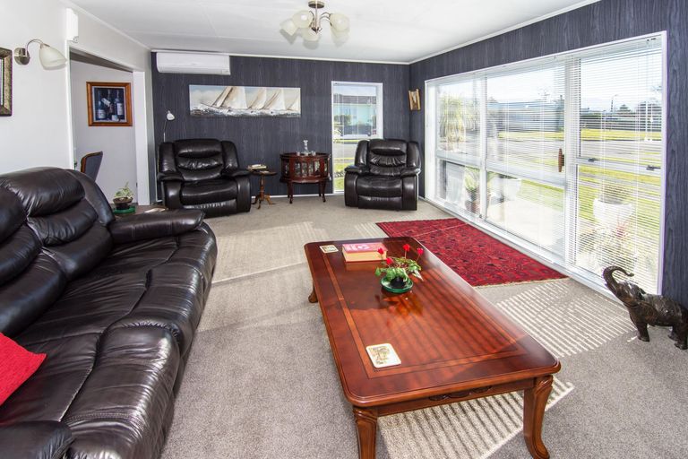 Photo of property in 19 Manchester Street, Solway, Masterton, 5810