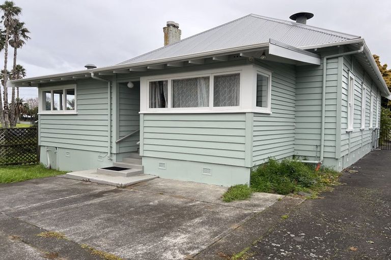 Photo of property in 87 Quadrant Road, Onehunga, Auckland, 1061