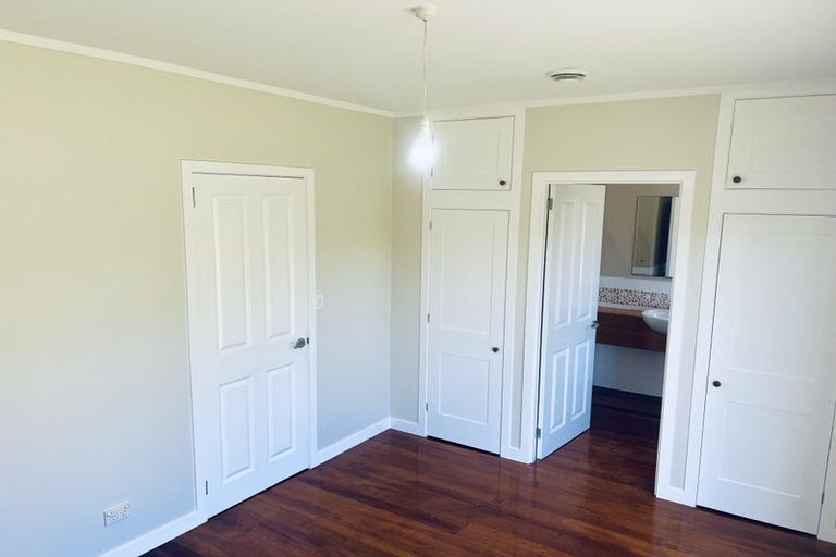 Photo of property in 619 State Highway 16, Kumeu, 0891