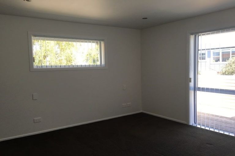 Photo of property in 44 Montgomery Avenue, Belmont, Auckland, 0622