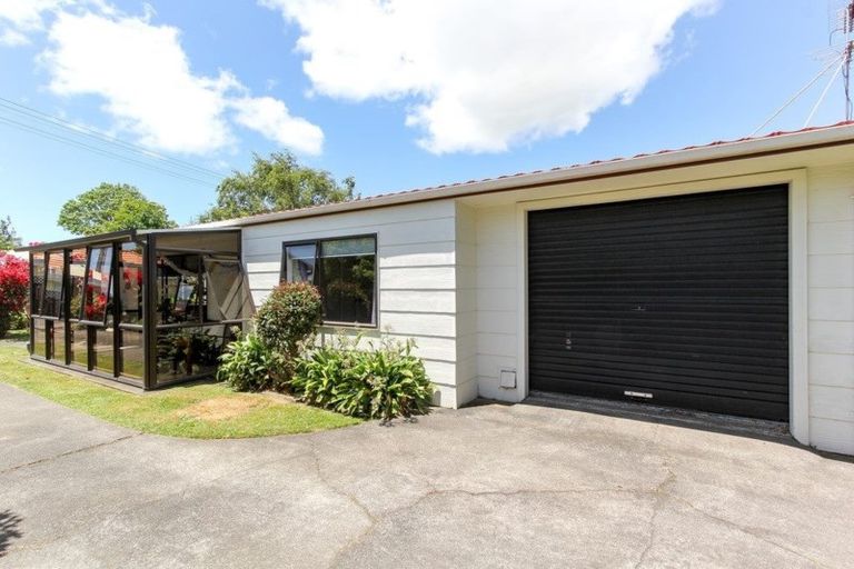 Photo of property in 23h Wallath Road, Westown, New Plymouth, 4310