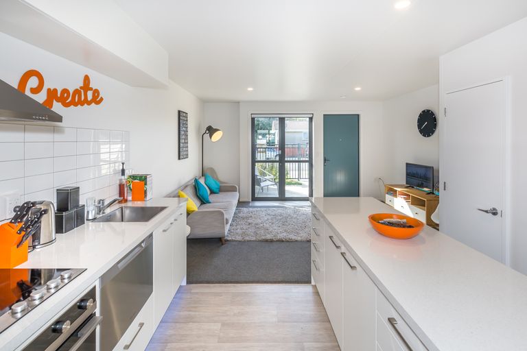 Photo of property in 13/14 Buffon Street, Waltham, Christchurch, 8023