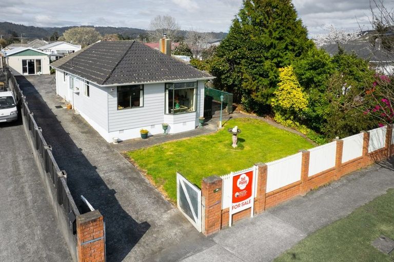 Photo of property in 25 Sheridan Crescent, Trentham, Upper Hutt, 5018