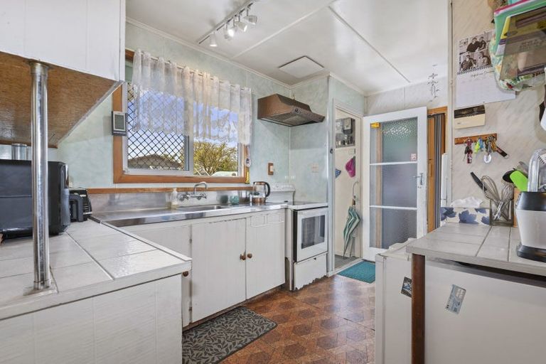 Photo of property in 41 Aotea Crescent, Tokoroa, 3420