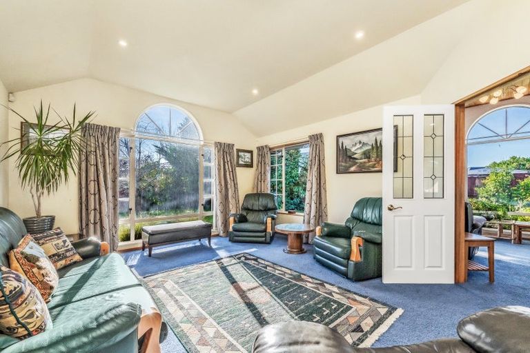 Photo of property in 2 Auden Common, Rolleston, 7614