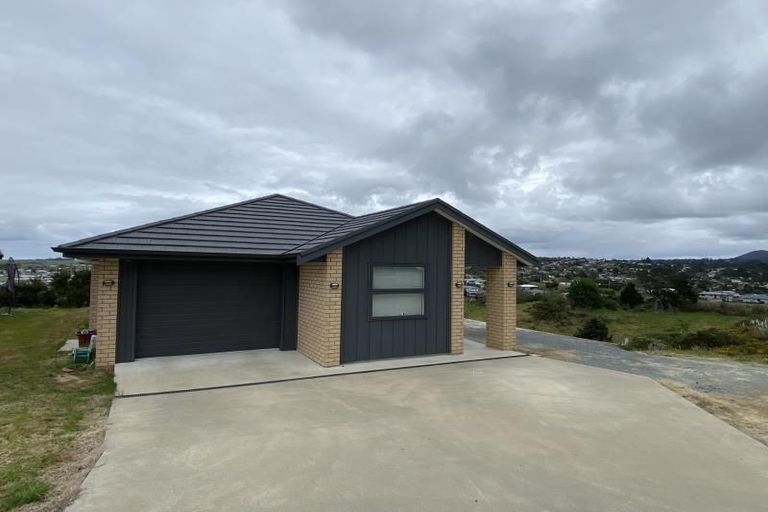 Photo of property in 9 Titiro Street, Port Whangarei, Whangarei, 0110