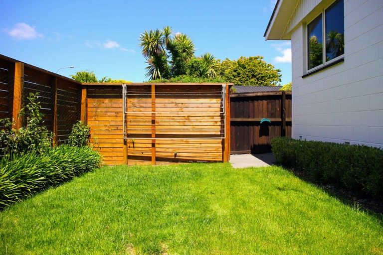 Photo of property in 1/97 Woodbury Street, Russley, Christchurch, 8042