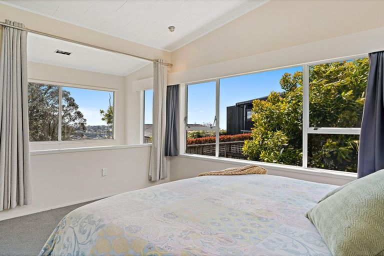 Photo of property in 603 East Coast Road, Browns Bay, Auckland, 0632