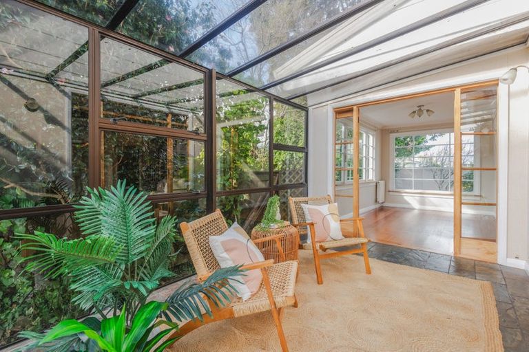 Photo of property in 15 Hardie Street, Hokowhitu, Palmerston North, 4410