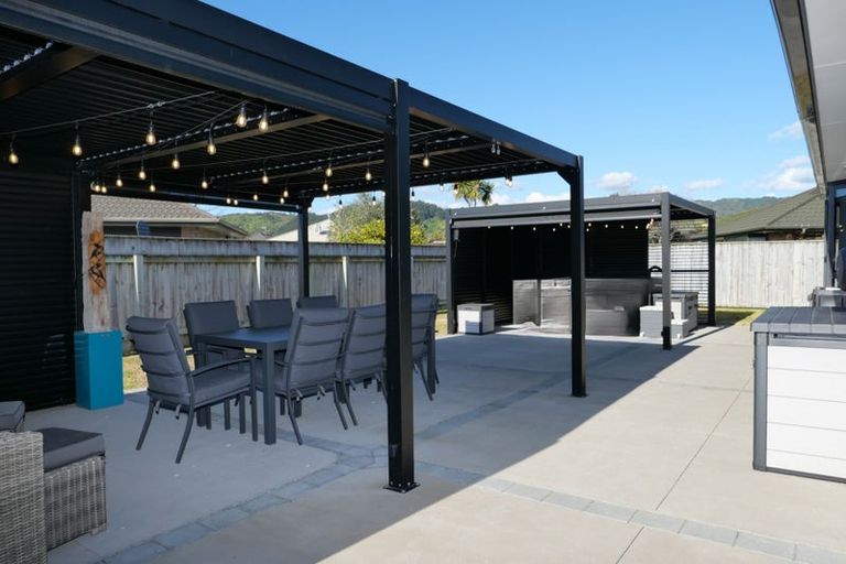 Photo of property in 20 Spackman Crescent, Paraparaumu, 5032