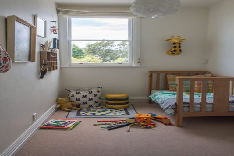 Photo of property in 123 Wallace Street, Mount Cook, Wellington, 6021