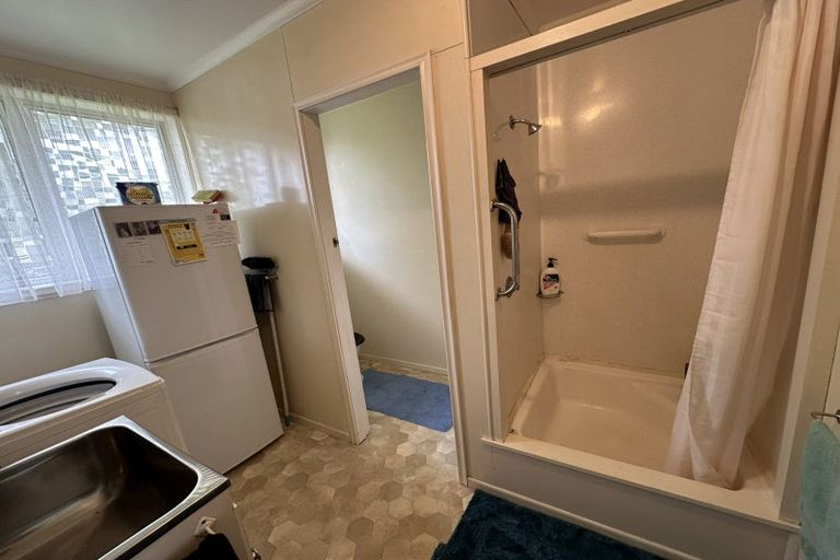 Photo of property in 97 High Street, Eltham, 4322