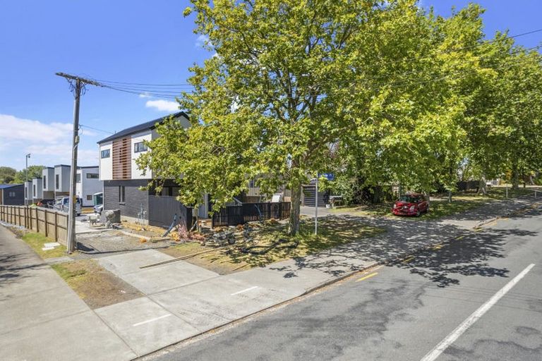 Photo of property in 8/20 Seabrook Avenue, New Lynn, Auckland, 0600