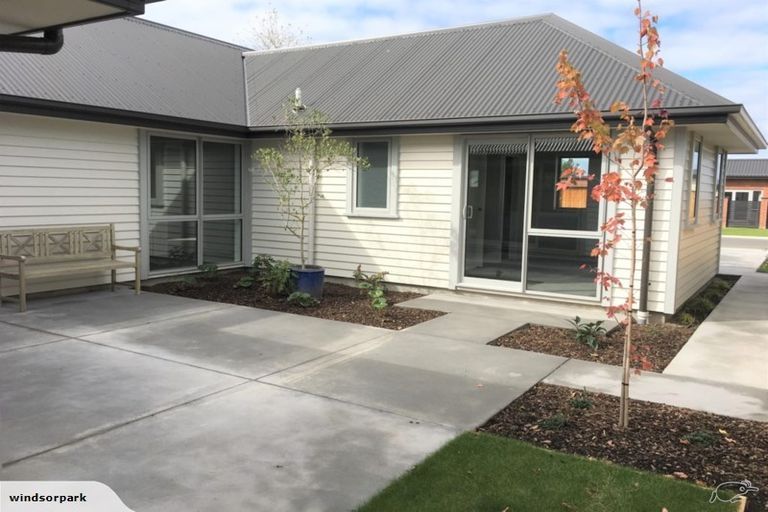 Photo of property in 18 Salisbury Avenue, Rangiora, 7400