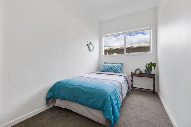 Photo of property in 1/19 Brook Street, Milford, Auckland, 0620