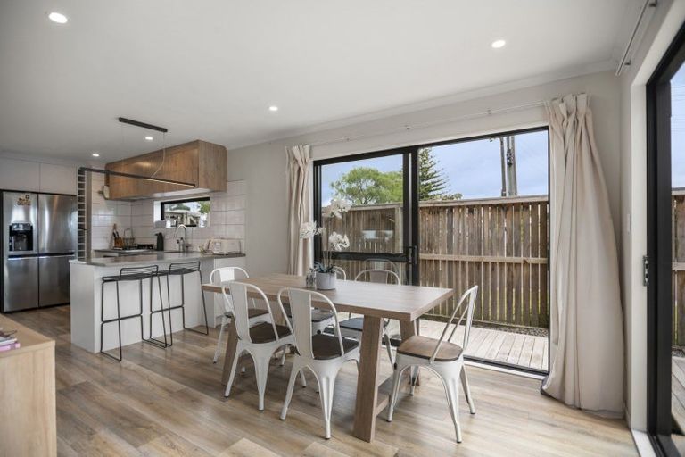 Photo of property in 2 Millen Avenue, Pakuranga, Auckland, 2010