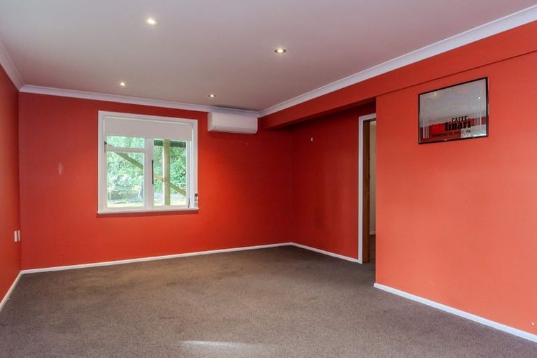 Photo of property in 35a Kinghorne Street, Strathmore Park, Wellington, 6022