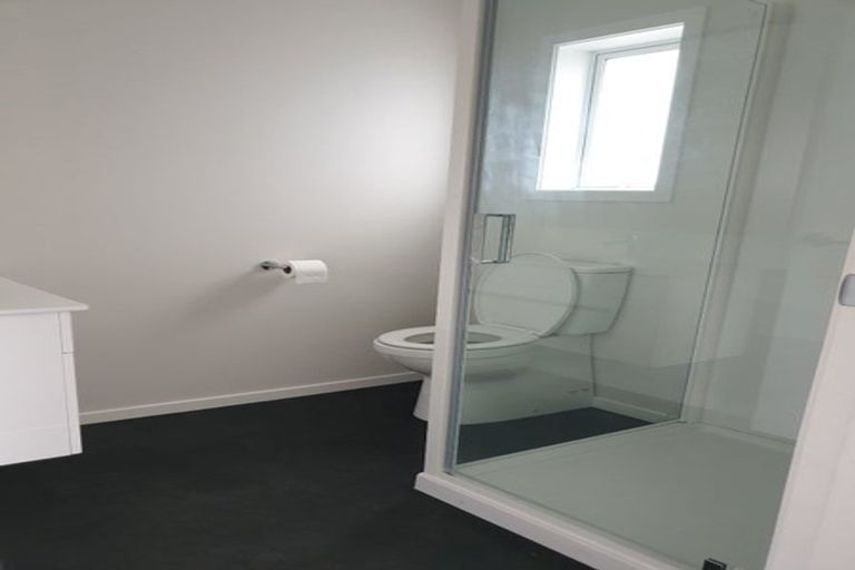 Photo of property in 115a Bell Road, Waiwhetu, Lower Hutt, 5010