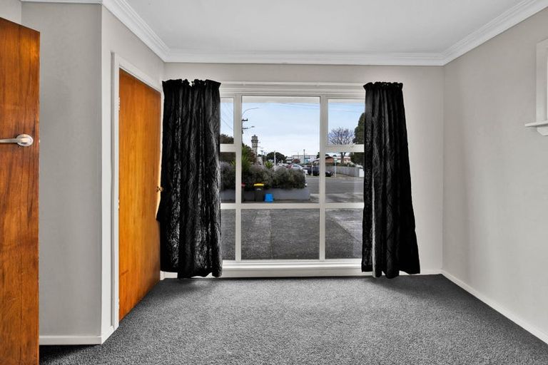 Photo of property in 18 Grey Street, Hawera, 4610