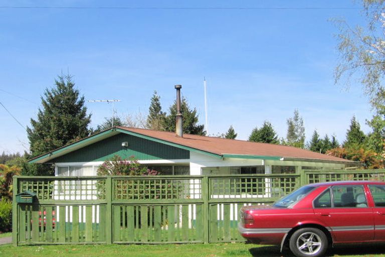 Photo of property in 33 Lisa Crescent, Mangakakahi, Rotorua, 3015