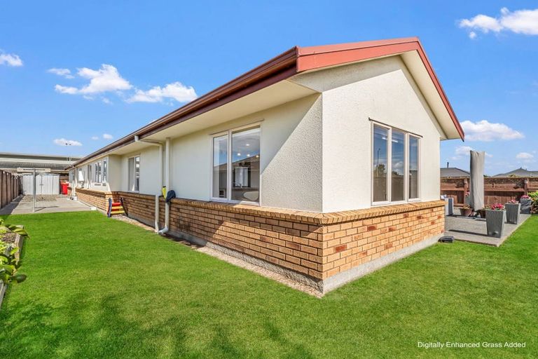 Photo of property in 19 Branigan Parade, Kelvin Grove, Palmerston North, 4414