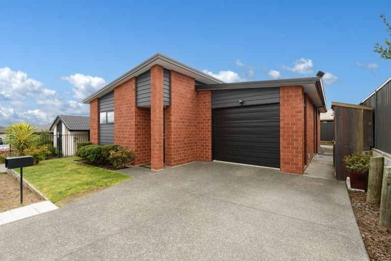 Photo of property in 3 Wai Huri Place, Omokoroa, 3114