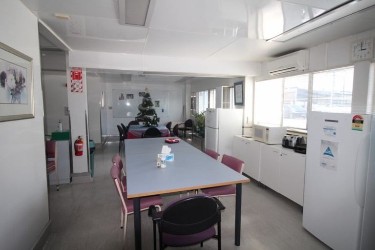 Photo of property in 32a Hillside Road, Papatoetoe, Auckland, 2025