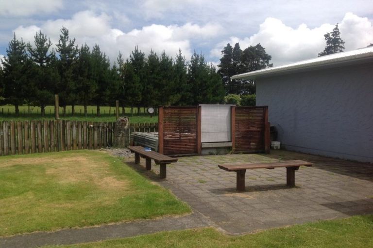 Photo of property in 1302 Junction Road, Inglewood, 4386