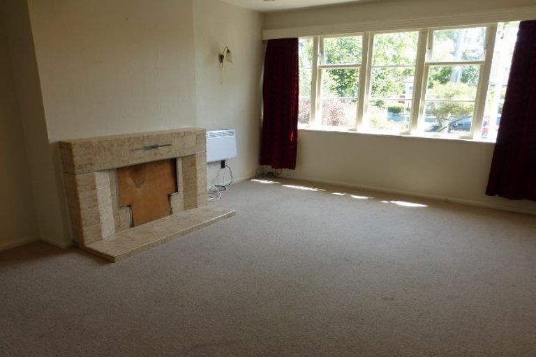 Photo of property in 6 Christian Street, Bryndwr, Christchurch, 8053