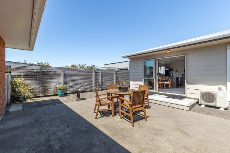 Photo of property in 10a Oriental Street, Welbourn, New Plymouth, 4312