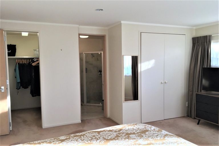 Photo of property in 227 The Terrace, Wellington Central, Wellington, 6011