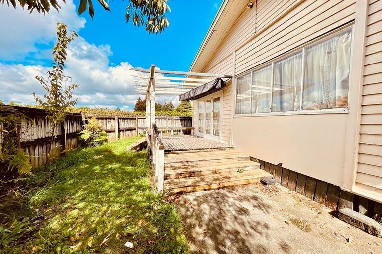 Photo of property in 32 Marne Road, Papakura, 2110